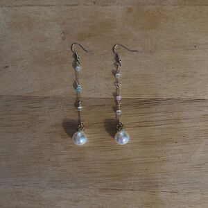 Chic Pearl and Bead Dangle Earrings
